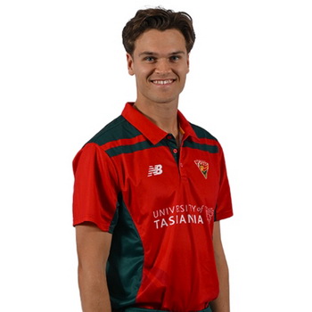 Iain Carlisle Biography